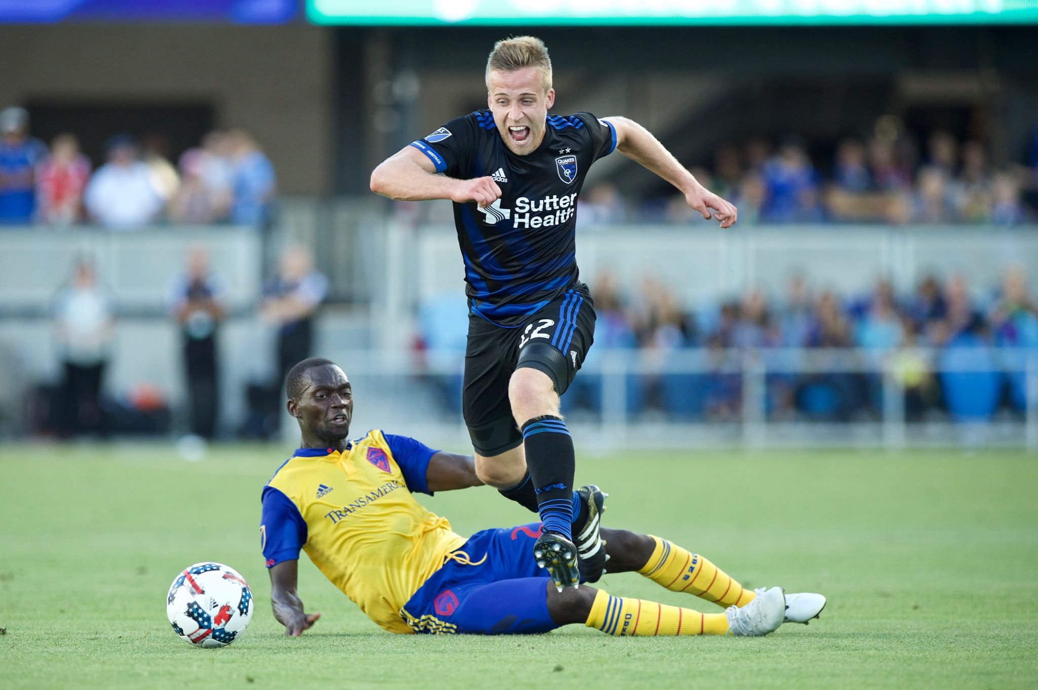 賽中的競爭 賽中的競爭